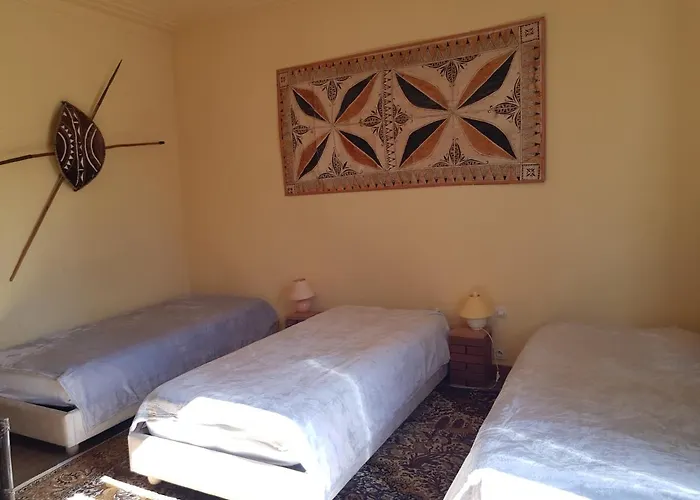 Les Volets Bleus 포르닉