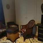 Couette-café Les Volets Bleus *