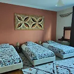 Couette-café Les Volets Bleus