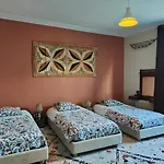 Couette-café Les Volets Bleus