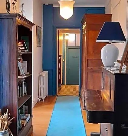 Nocleg ze śniadaniem Les Volets Bleus *