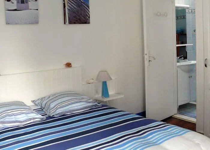 Couette-café Les Volets Bleus