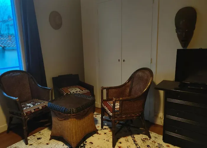 Bed & Breakfast Les Volets Bleus *